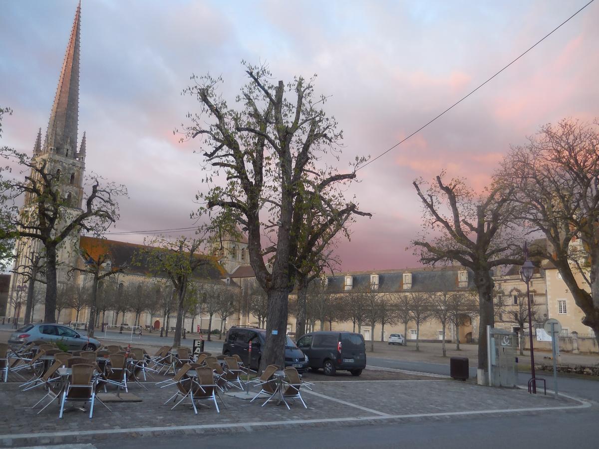 Hotel De L'Abbaye Saint-Savin  Dış mekan fotoğraf